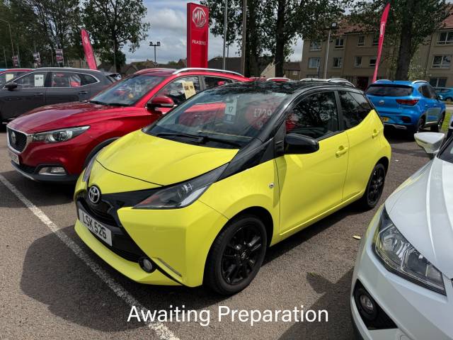 Toyota Aygo 1.0 VVT-i X-Cite 3 5dr Hatchback Petrol Yellow