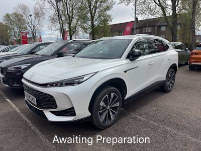 MG Motor UK HS 1.5 T-GDI Trophy 5dr Estate Petrol White