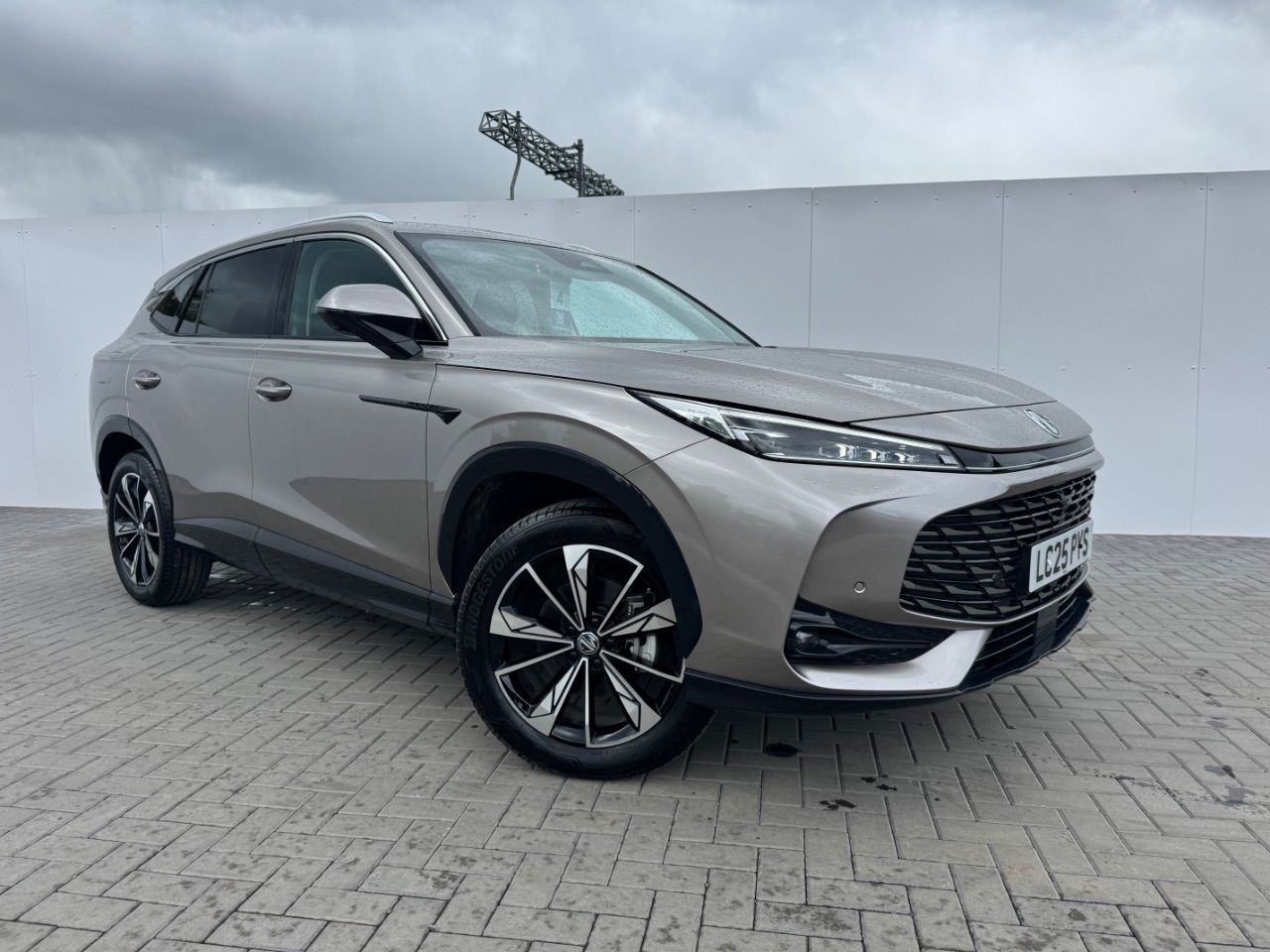 2025 MG Motor UK HS