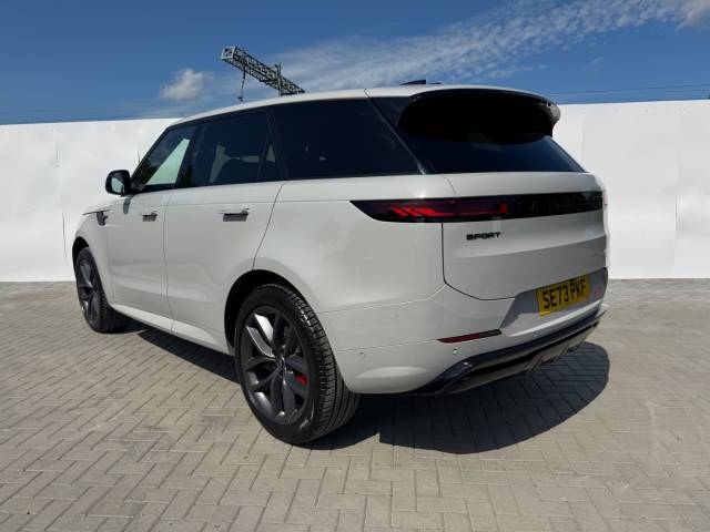 2024 Land Rover Range Rover Sport 3.0 D300 Dynamic SE 5dr Auto