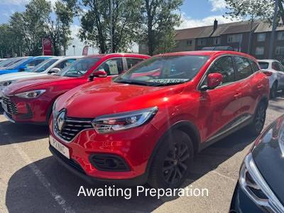 Renault Kadjar 1.3 TCE Iconic 5dr Hatchback Petrol Red
