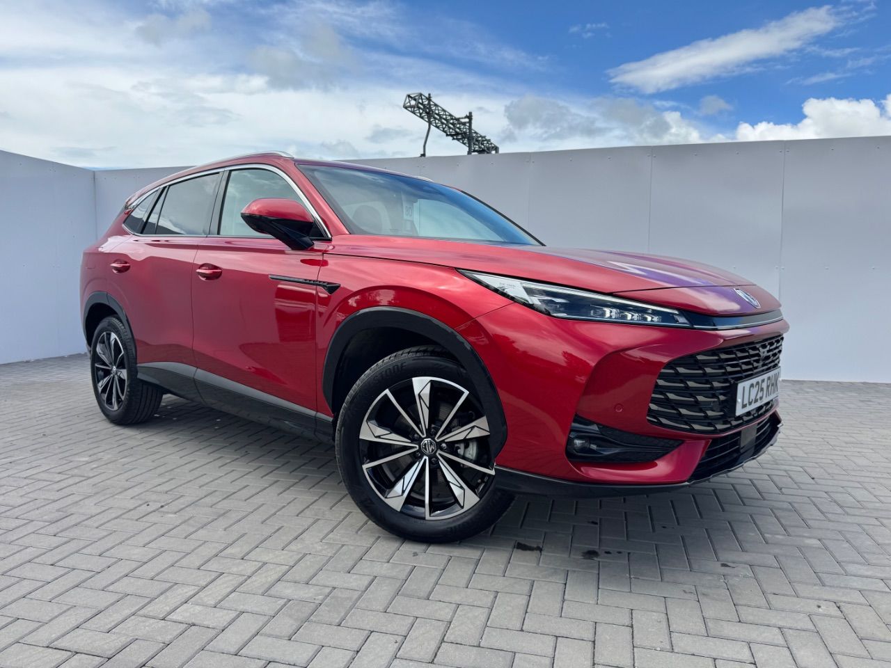 2025 MG Motor UK HS