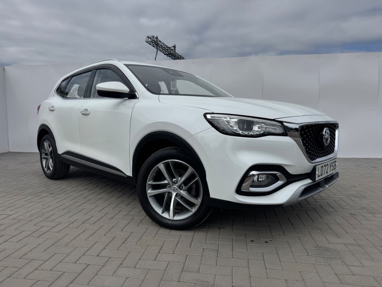 2022 MG Motor UK HS